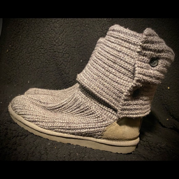 UGGS💕 - Picture 7 of 7